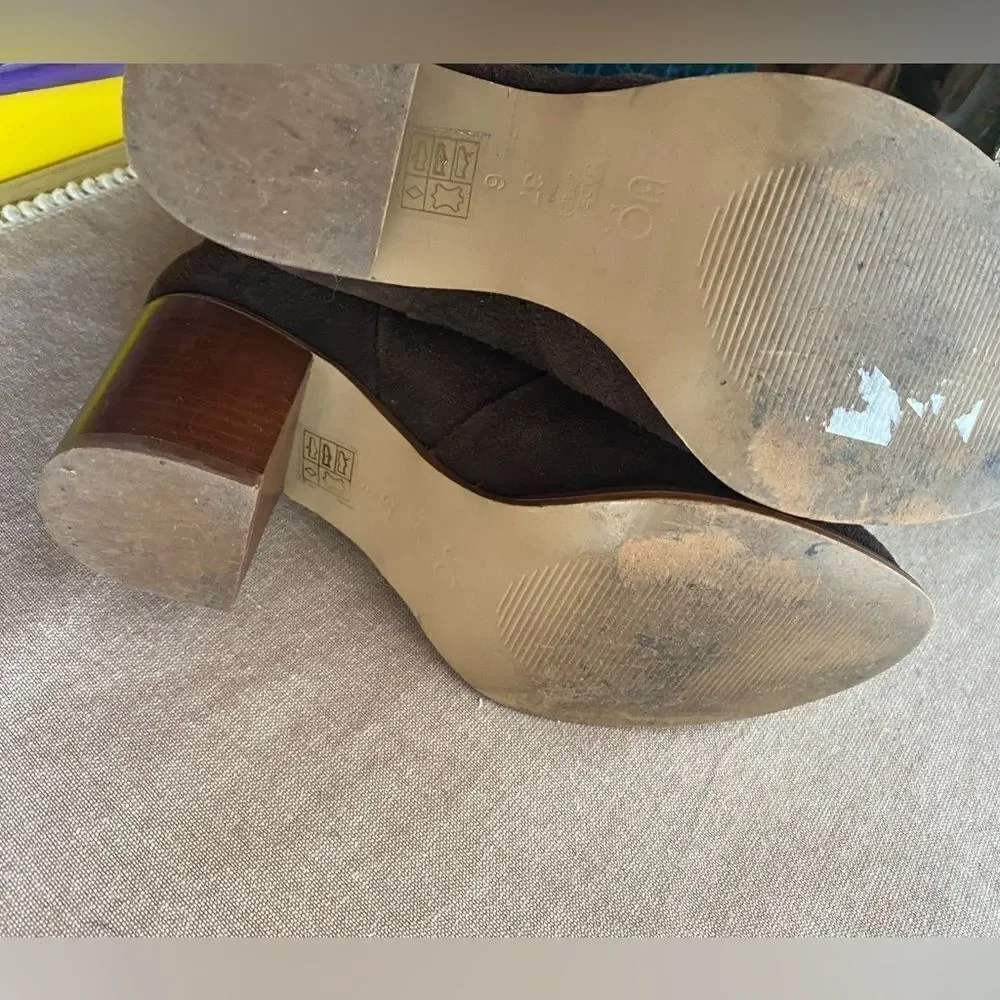 Urban outfitters brown women's boots size 37